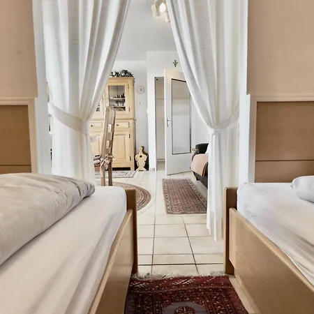 Meeresleuchten Mit Schwimmbad *